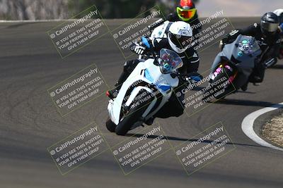 media/Sep-21-2025-TrackDaz (Sun) [[277c75b276]]/B Group/1220pm (Turn 2)/